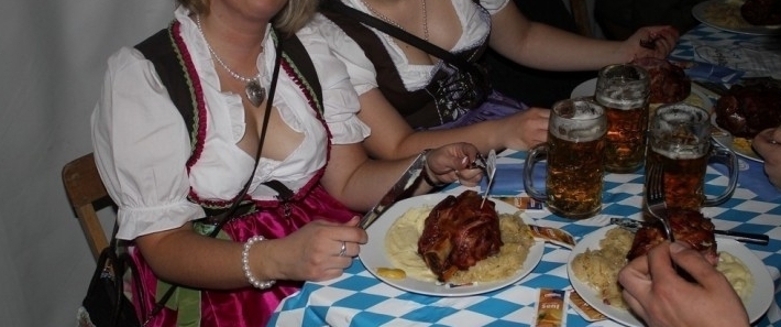 traditionell-bayrisches-essen-ist-ganz-nach-nicole_full.jpg