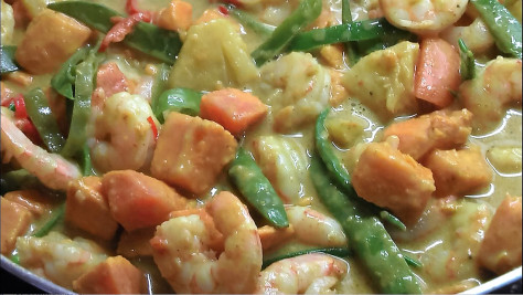 Karibisches Süßkartoffel-Curry mit Shrimps